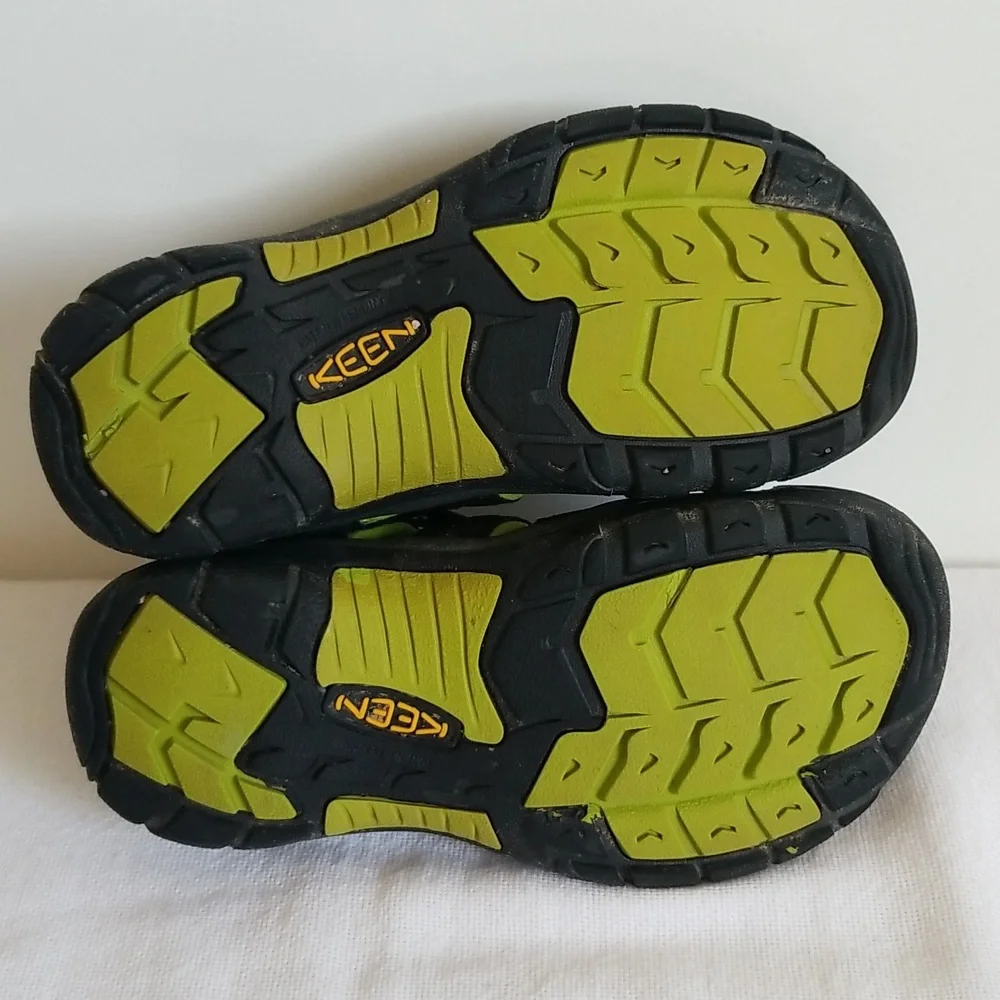 Keen Newport Green Black Sport Sandal Youth 3